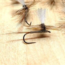 アダムスパラシュート(#10～20) 1本